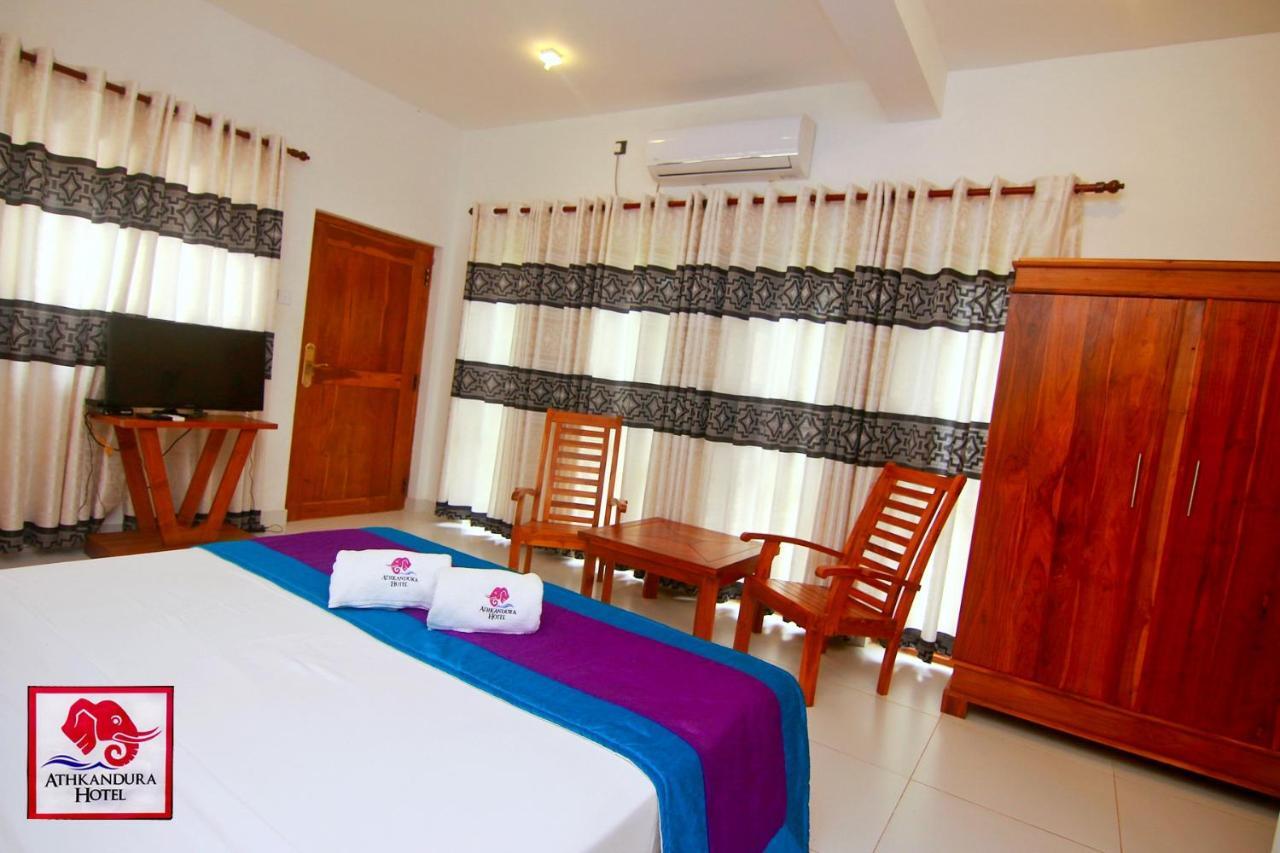 Athkandura Hotel Habarana Esterno foto