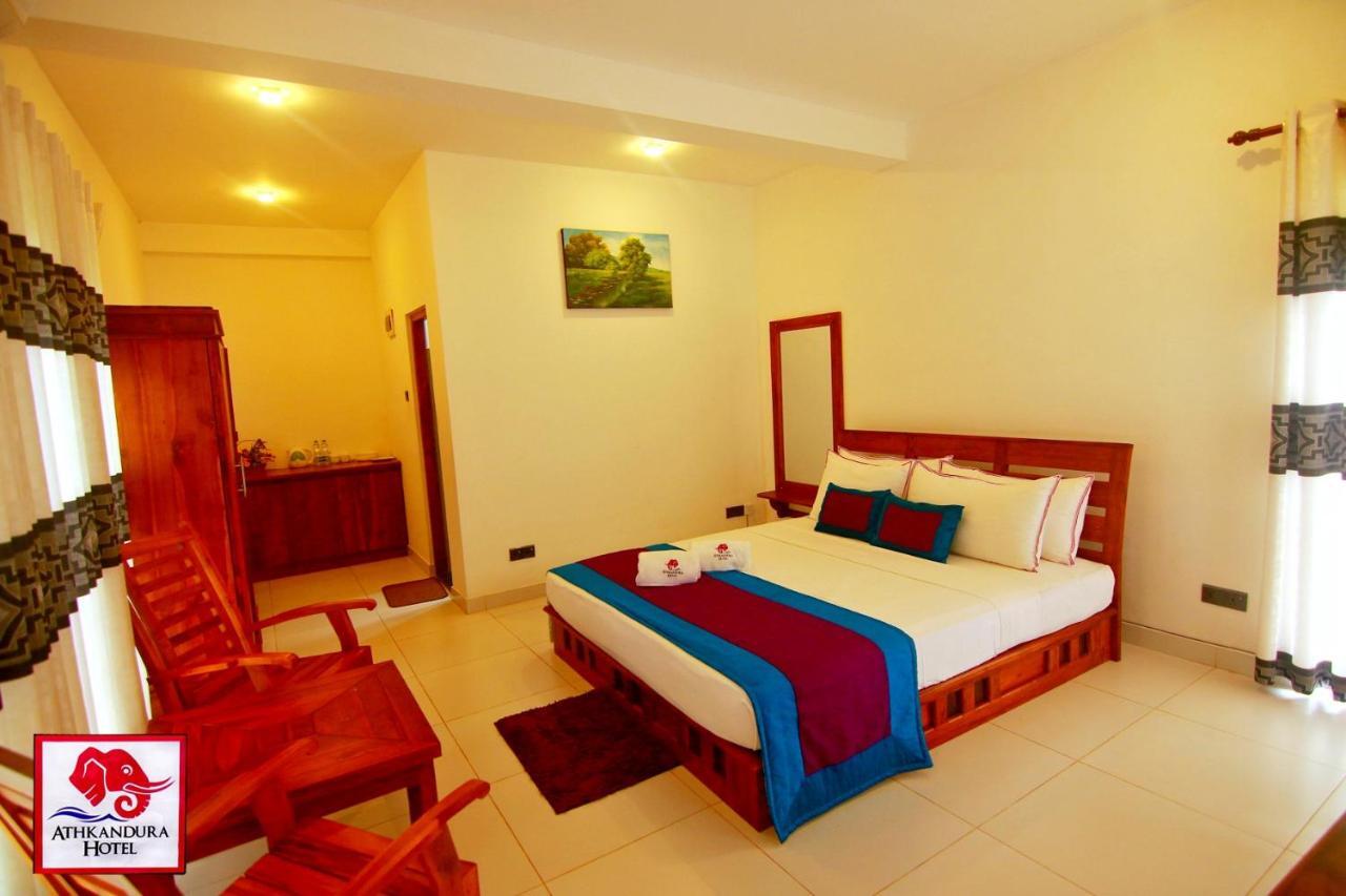 Athkandura Hotel Habarana Esterno foto