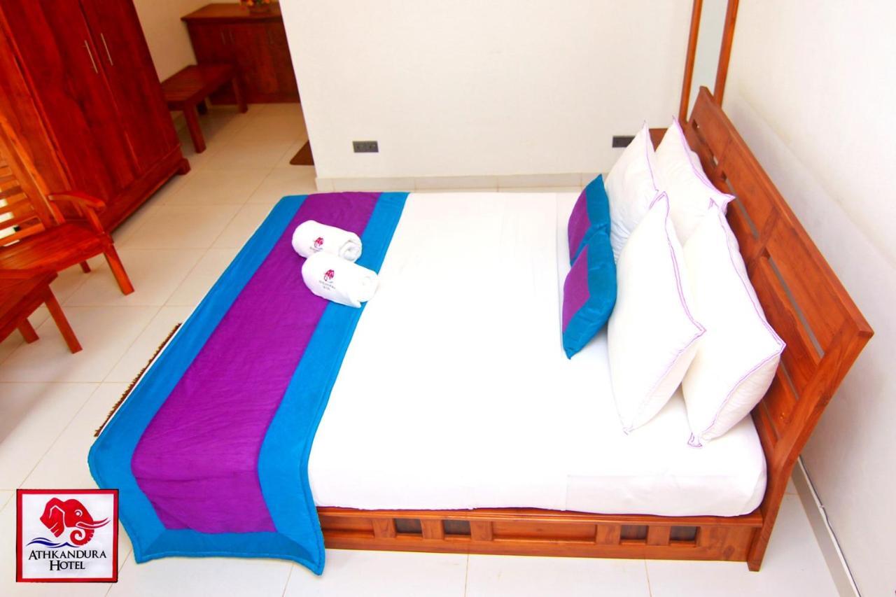 Athkandura Hotel Habarana Esterno foto