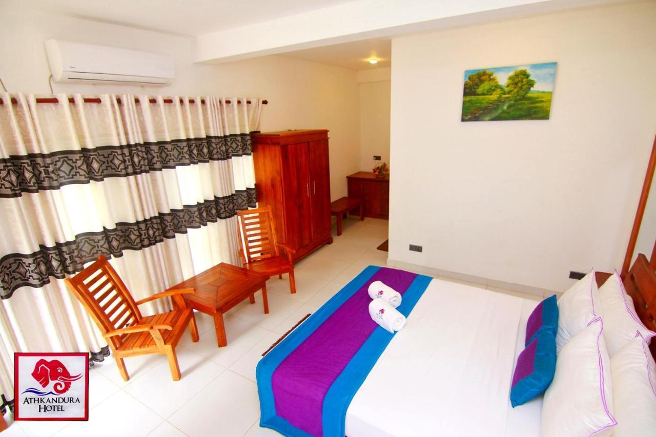 Athkandura Hotel Habarana Esterno foto